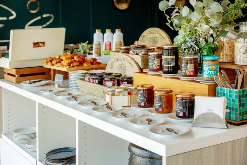 Buffet petit déjeuner Martigues