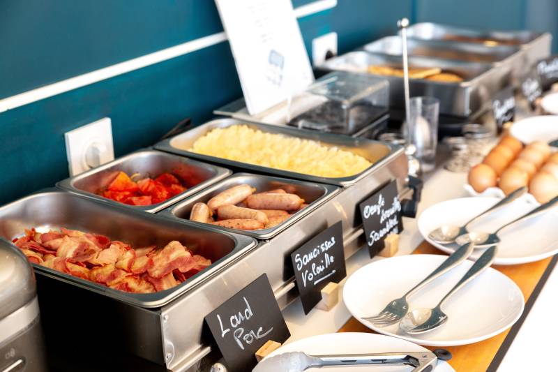 Buffet petit déjeuner Martigues